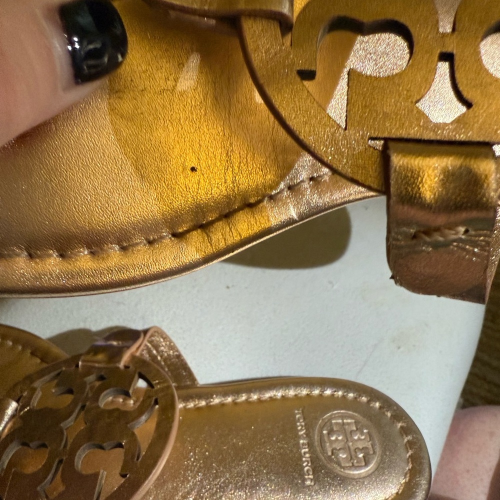 Size 7 Rose Gold Metallic Tory Burch Miller thong sandals. - Picture 2 of 8